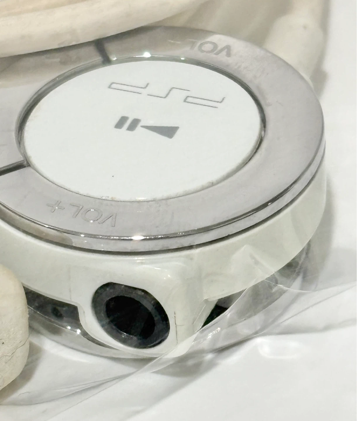 Sony PSP-S120 Headphones controller - photo 2