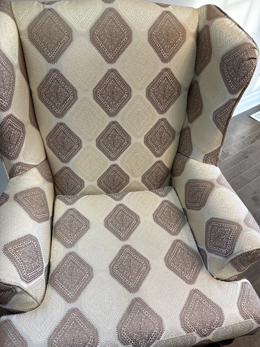 Wingback Armchair - photo 2