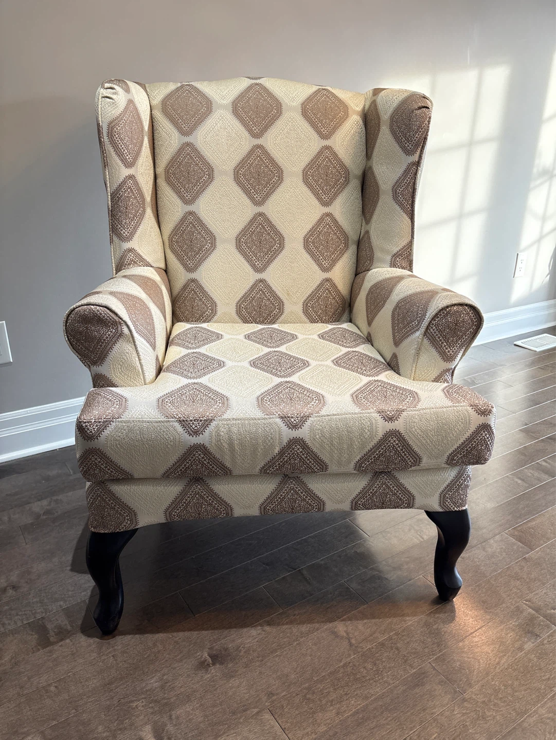 Wingback Armchair - photo 4
