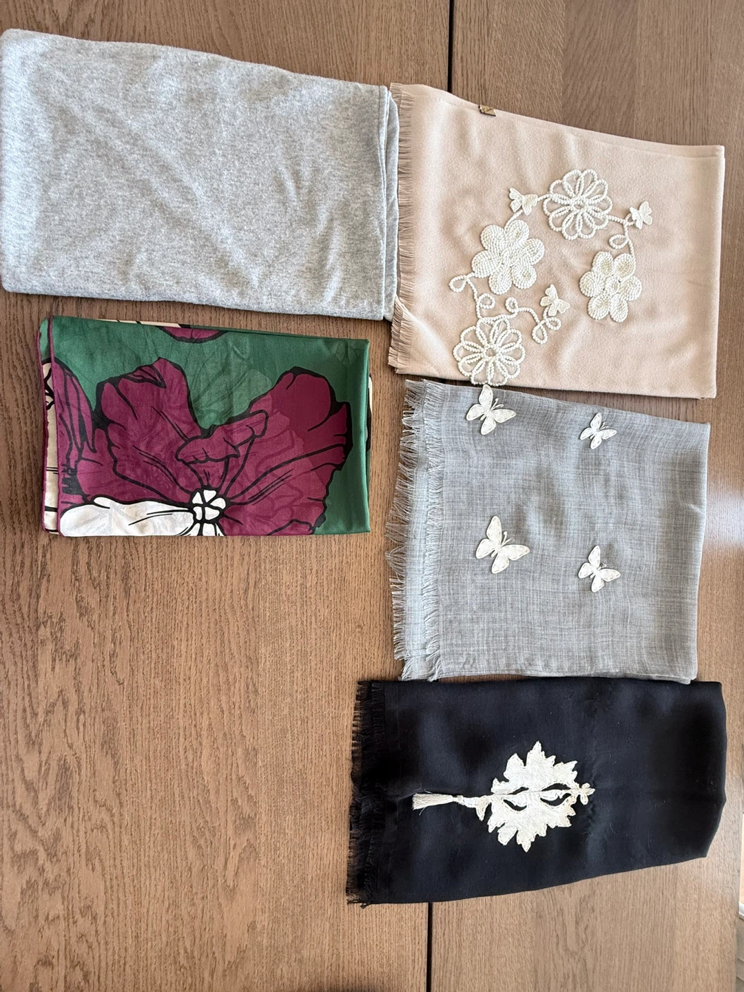 Five Scarves - Various Styles - photo 3