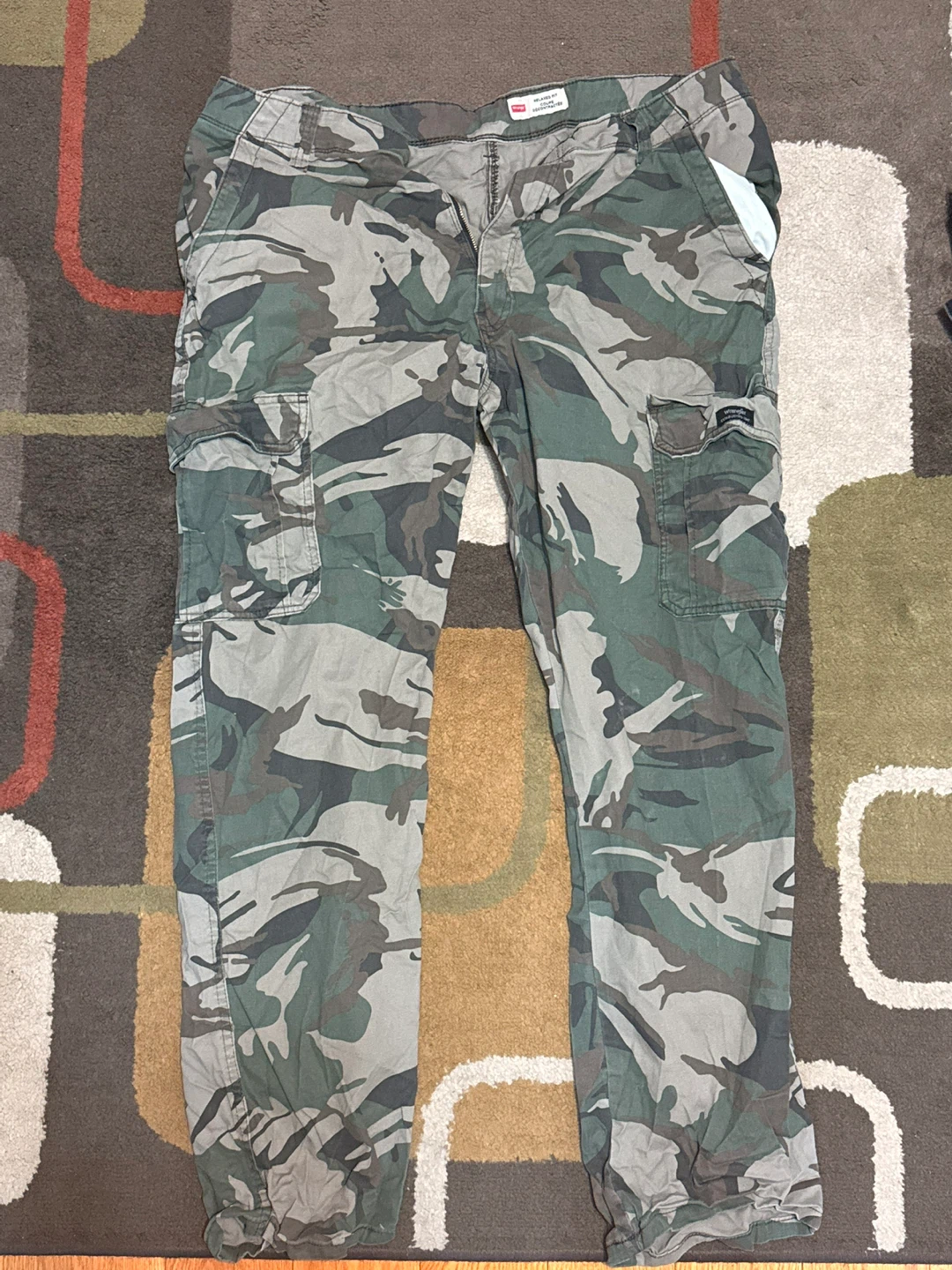 Camo Wrangler Cargo pants. Size 38 x 32”