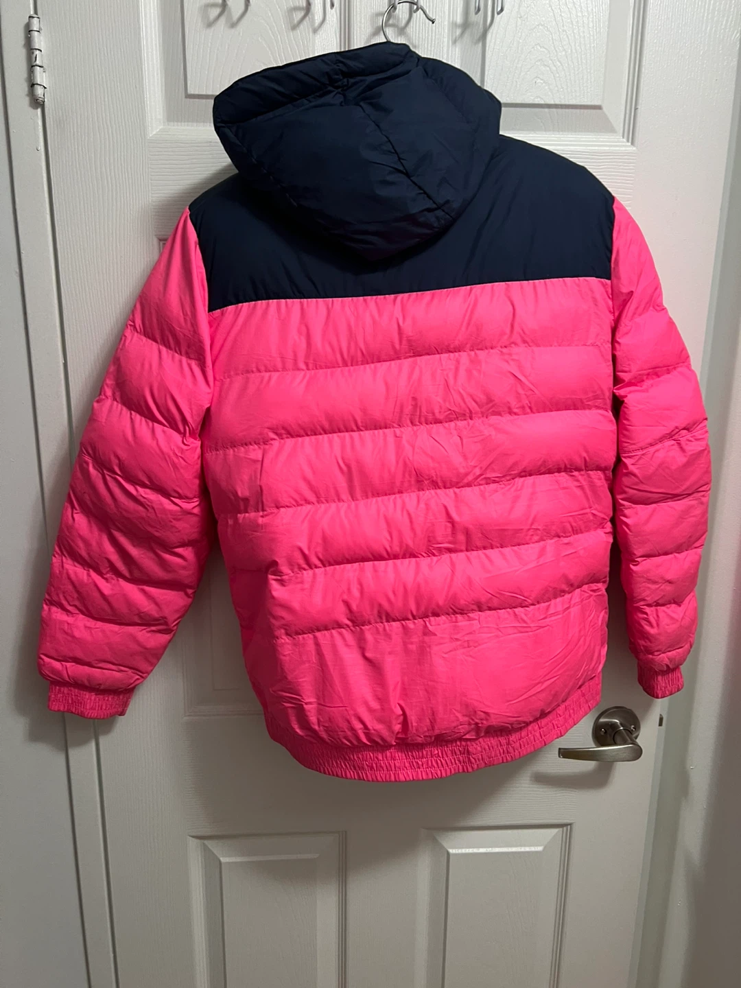 Nike Puffer Jacket - Pink/Navy - XL (13-15 YRS) - photo 2