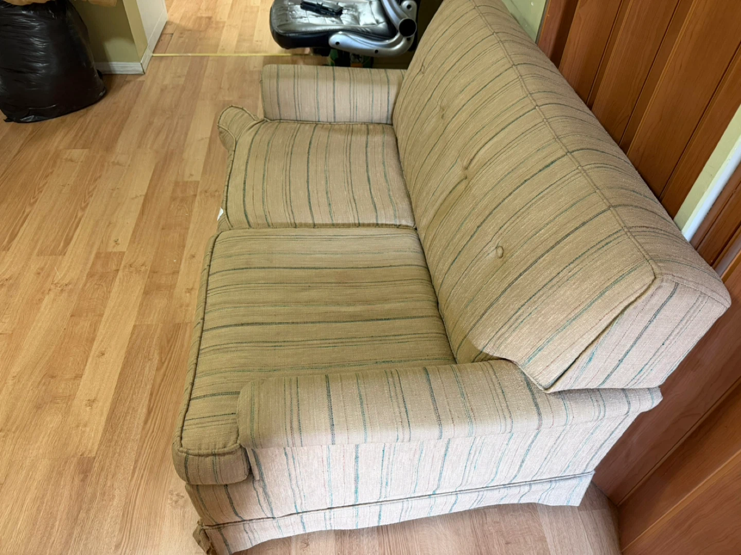 Striped Sofa - photo 4