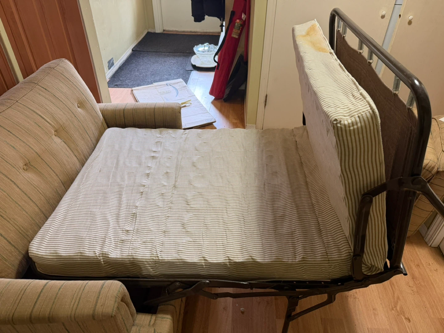 Striped Sofa - photo 3