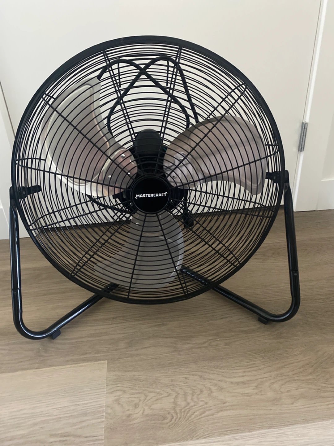 Mastercraft 20-inch Floor Fan