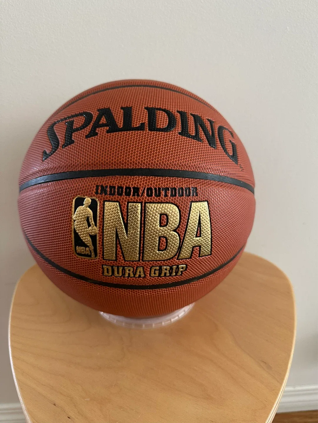 Basketball - like NEW