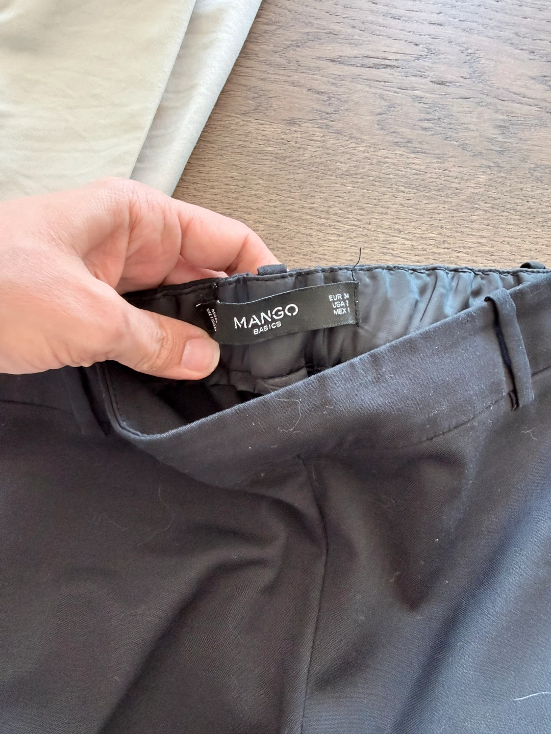 Zara and Mango Women's Pants Bundle - photo 4