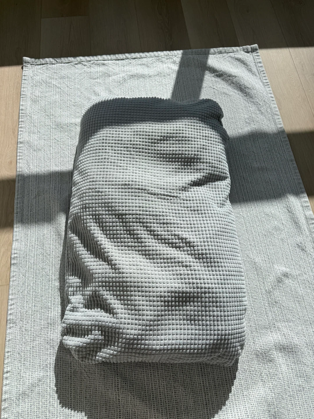 Grey Waffle Knit Dog Bed and Mat- Ikea - photo 2