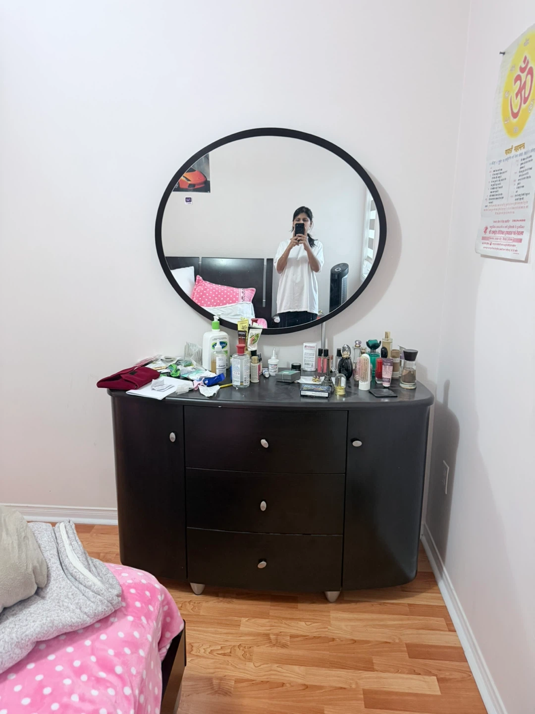 Dark Wood Dresser and bed with night stand with Mirror Brick - photo 2