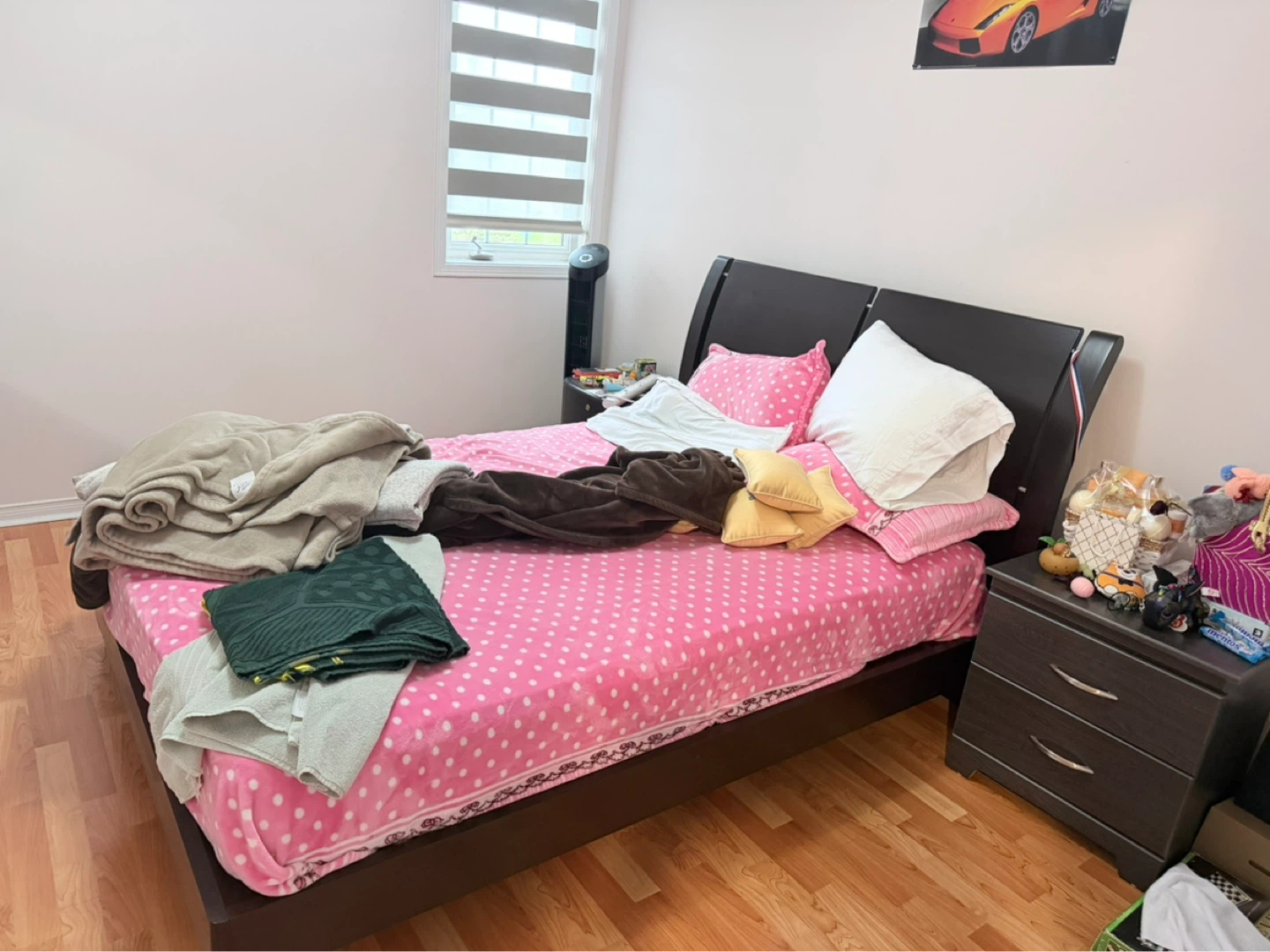 Dark Wood Dresser and bed with night stand with Mirror Brick - photo 3