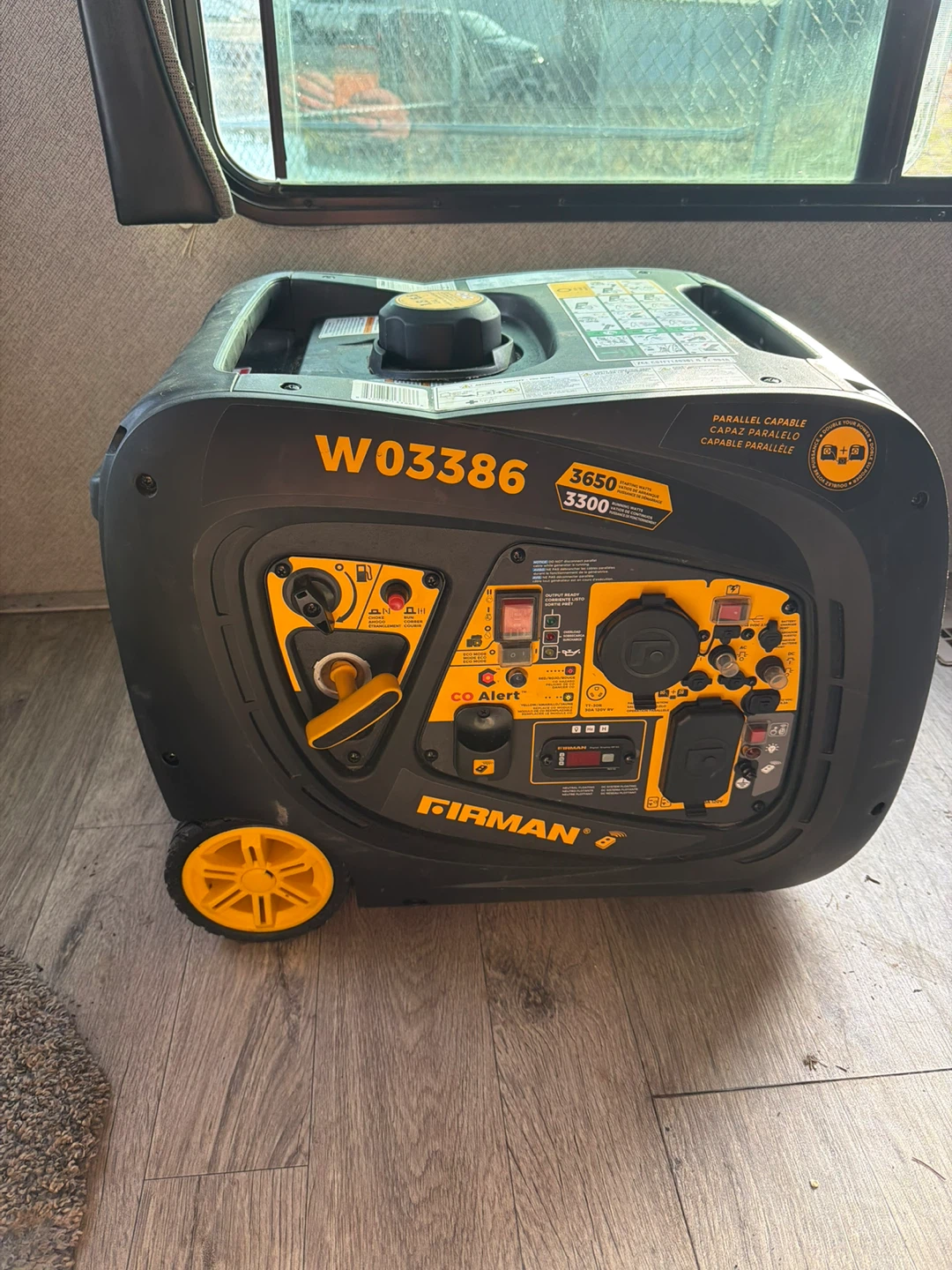 Firman 3650/3300 Watt Portable Inverter Generator