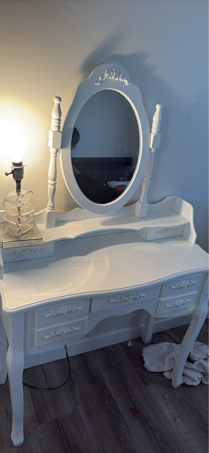 White Vanity Desk with Mirror