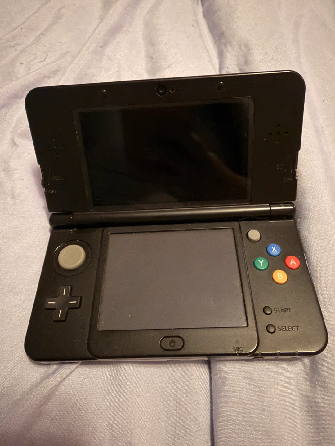Nintendo New 3DS Pokemon Edition