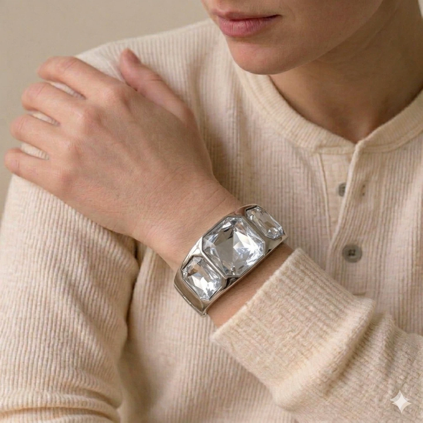Chunky Silver Tone Hinged Bangle Bracelet Clear Stone Statement