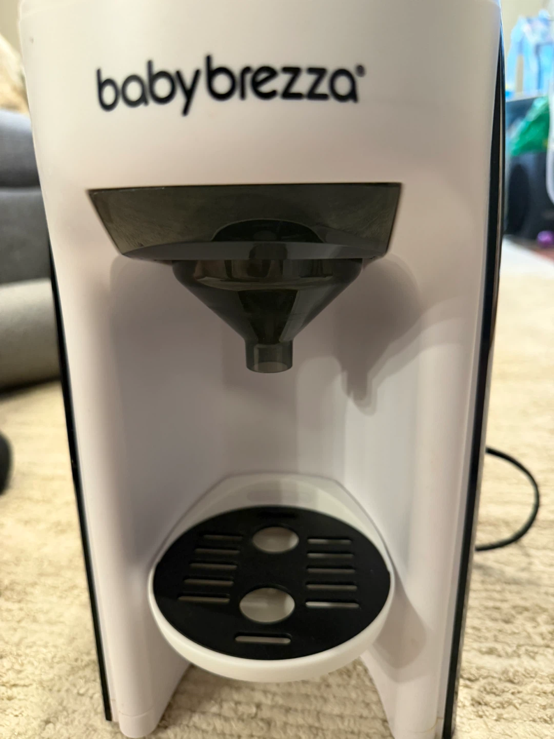 Baby Brezza Formula Dispenser - photo 4
