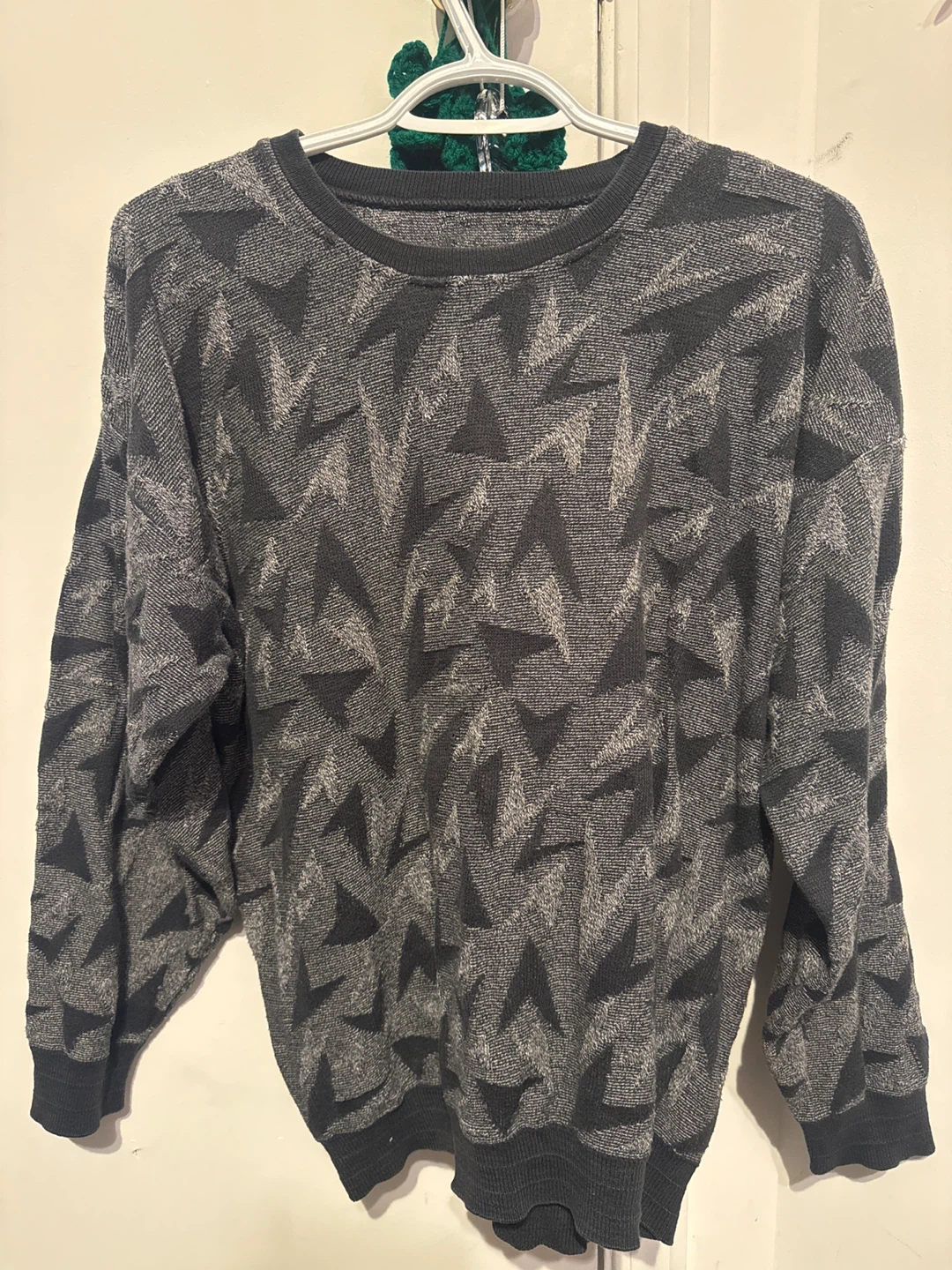 Vintage Grey Geomtric Sweater