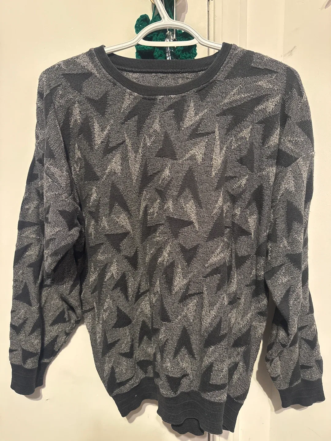 Vintage Grey Geomtric Sweater