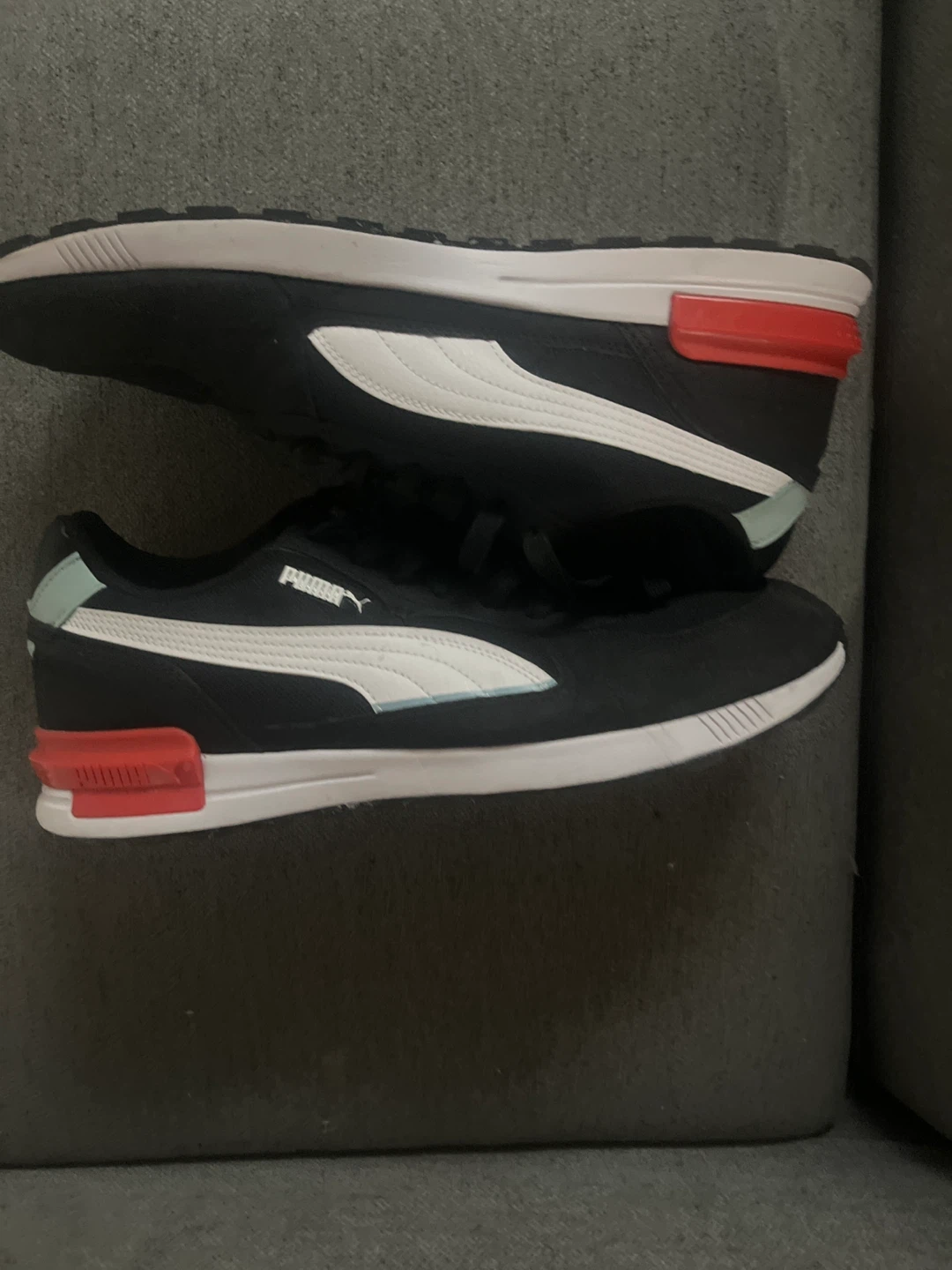Puma Running Shoes - Black/White/Red