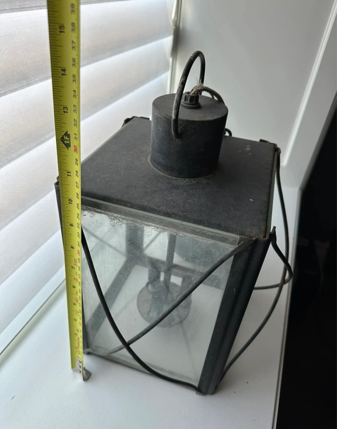 Large and small ceiling light fixtures - photo 3