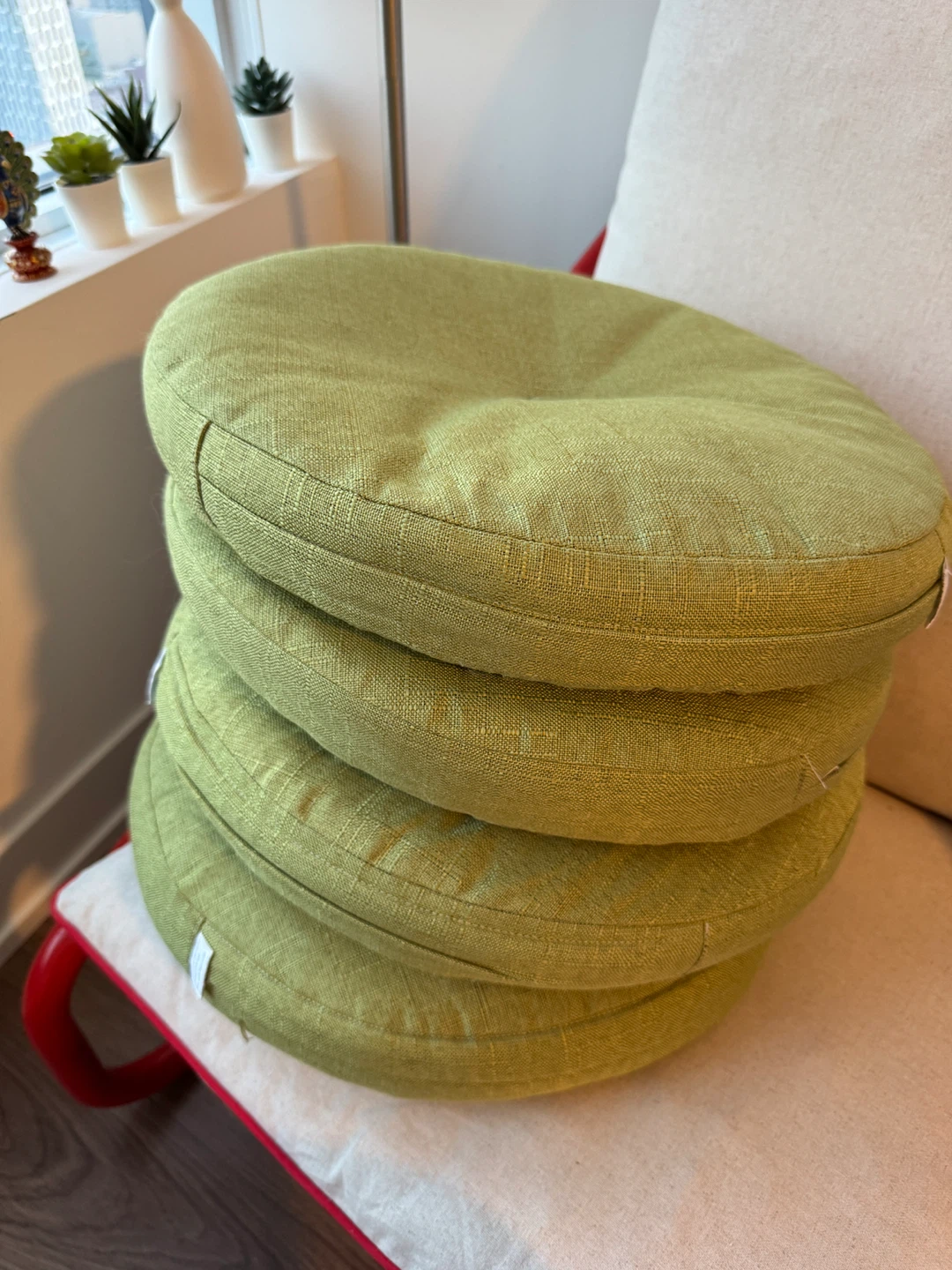 Set of 4 Round Floor Cushions - Green