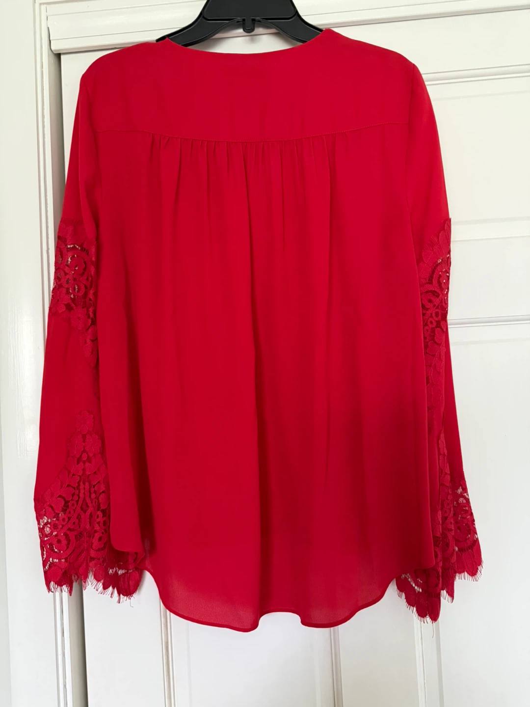 INC International Concepts Red Lace Sleeve V-Neck Blouse - photo 4