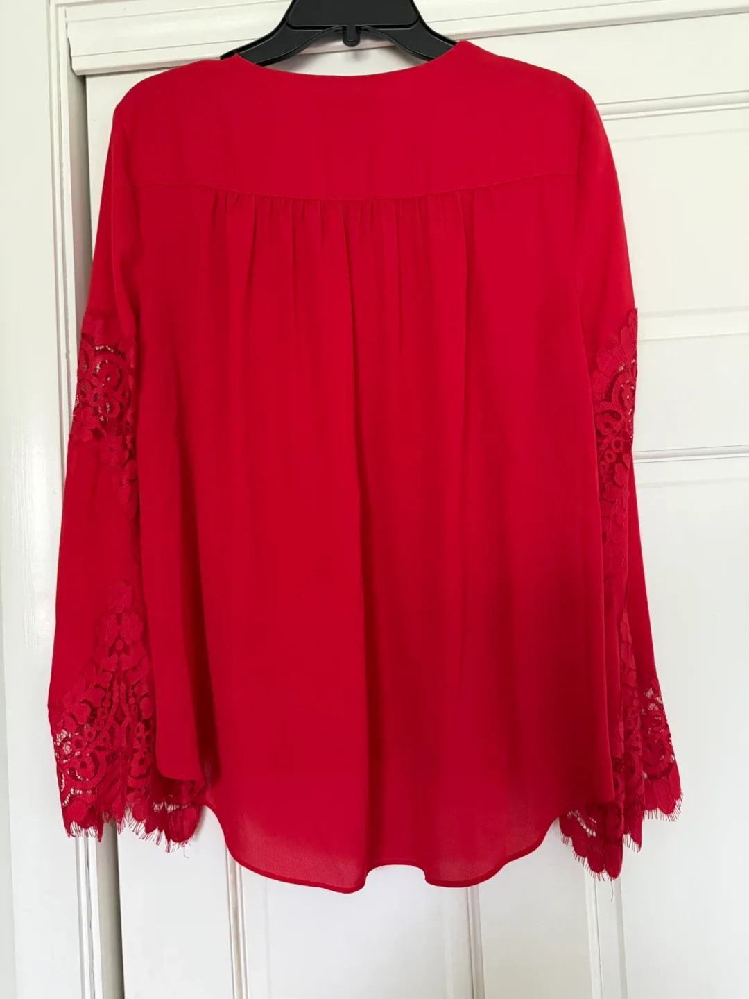 INC International Concepts Red Lace Sleeve V-Neck Blouse - photo 4