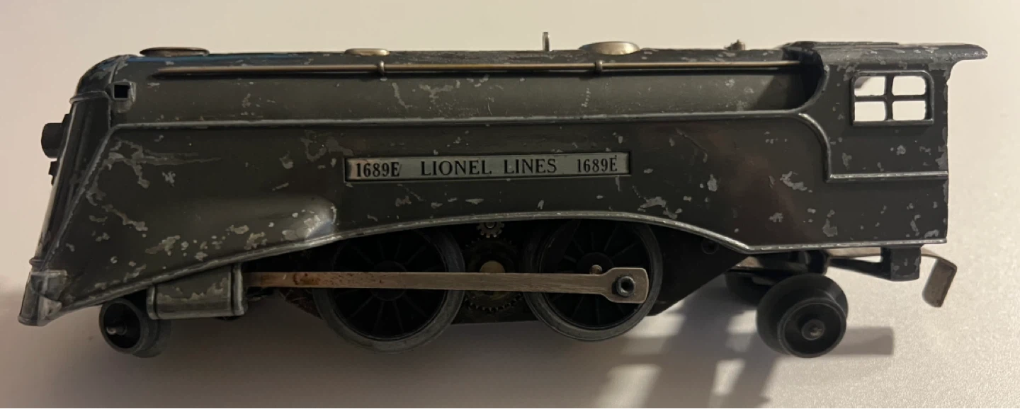 Lionel Lines 1689E Toy Train Engine