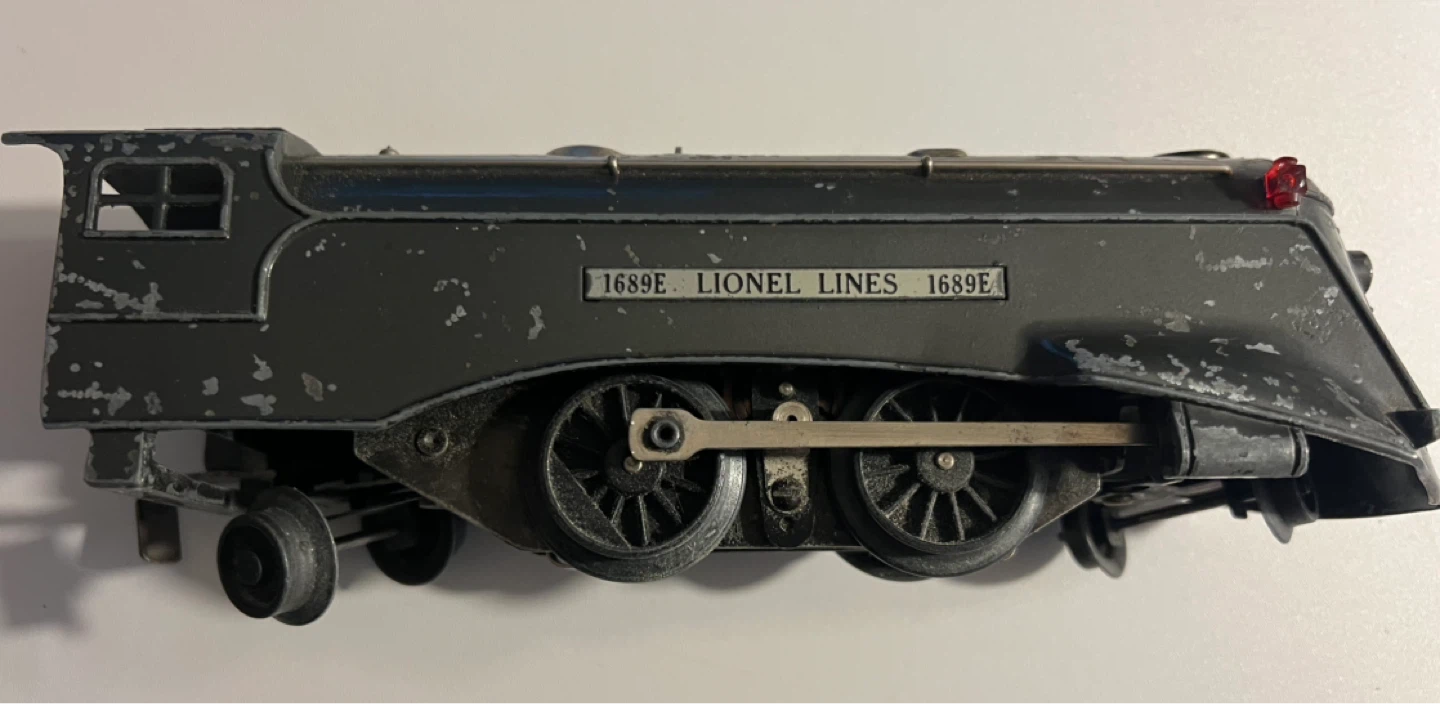 Lionel Lines 1689E Toy Train Engine - photo 5