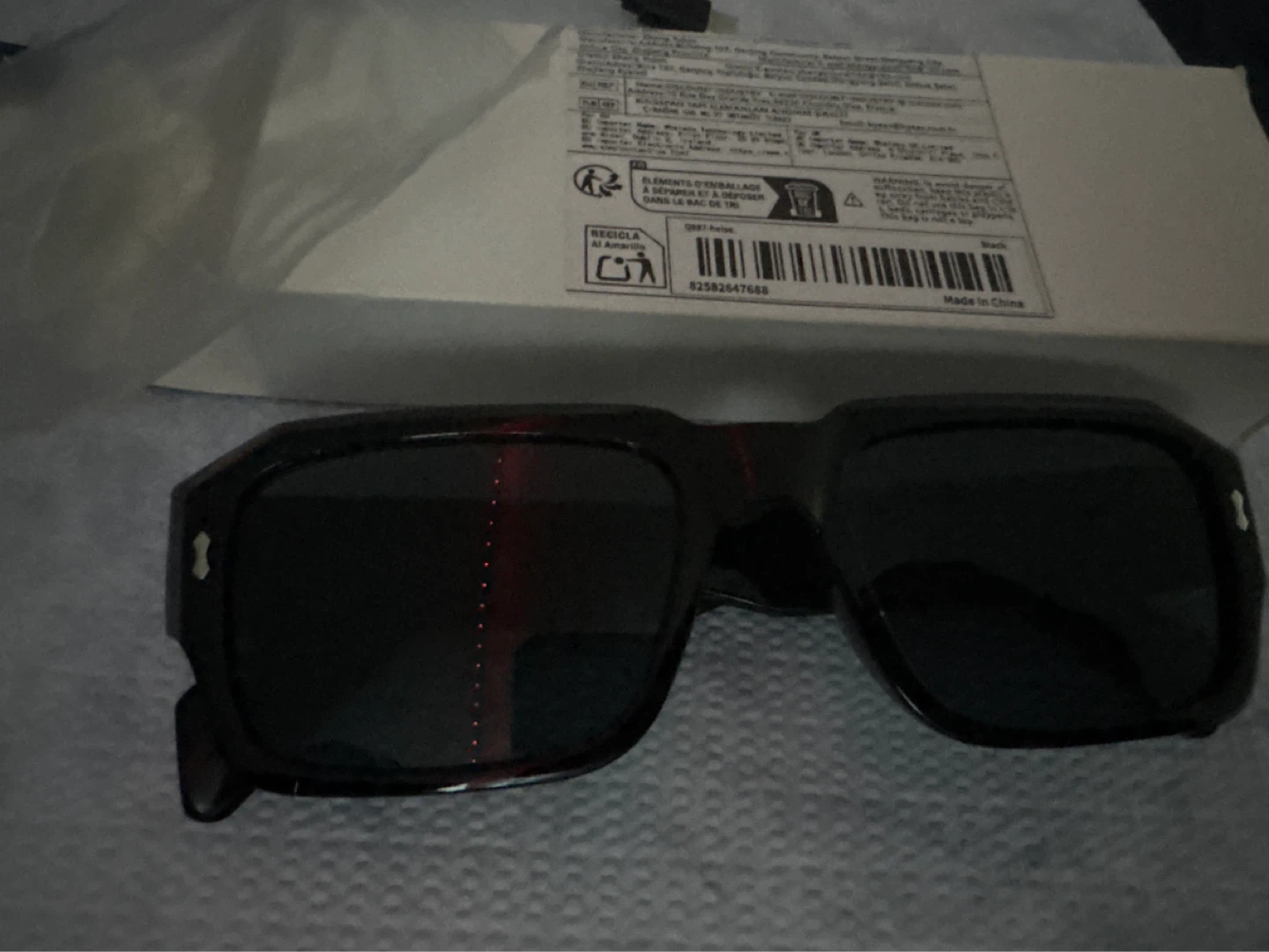 Black Square Sunglasses