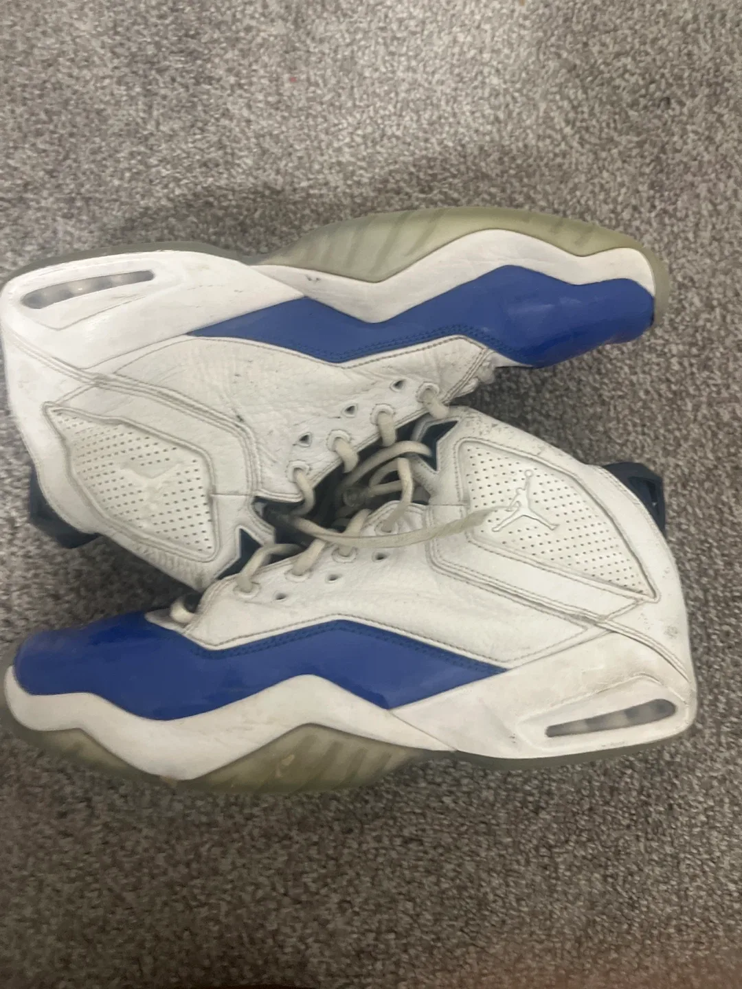 Jordan B’Loyal Basketball Shoes