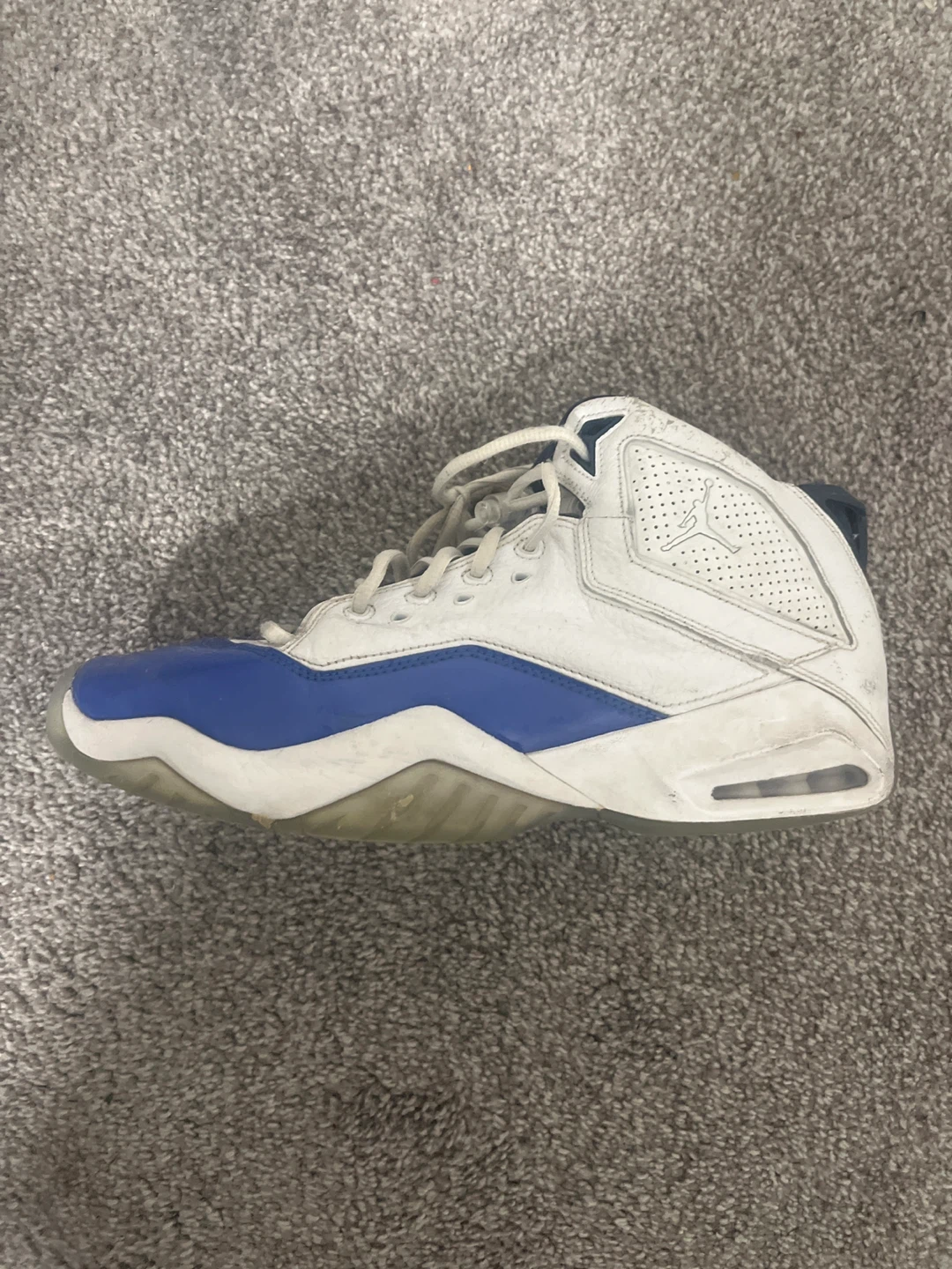 Jordan B’Loyal Basketball Shoes - photo 3