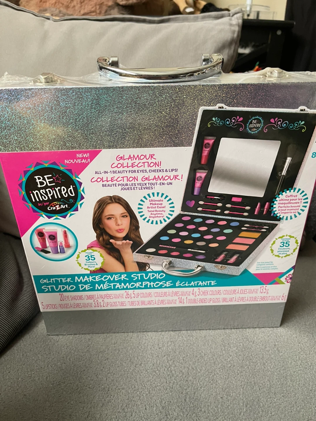 Be Inspired Glitter Makeover Studio - photo 2