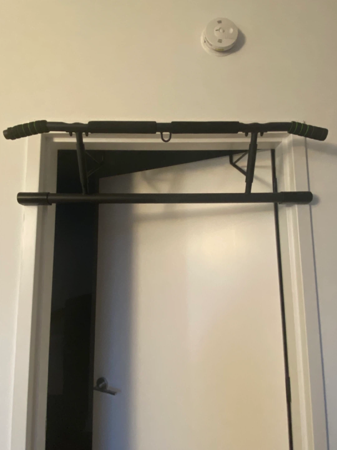 Doorway Pull-Up Bar