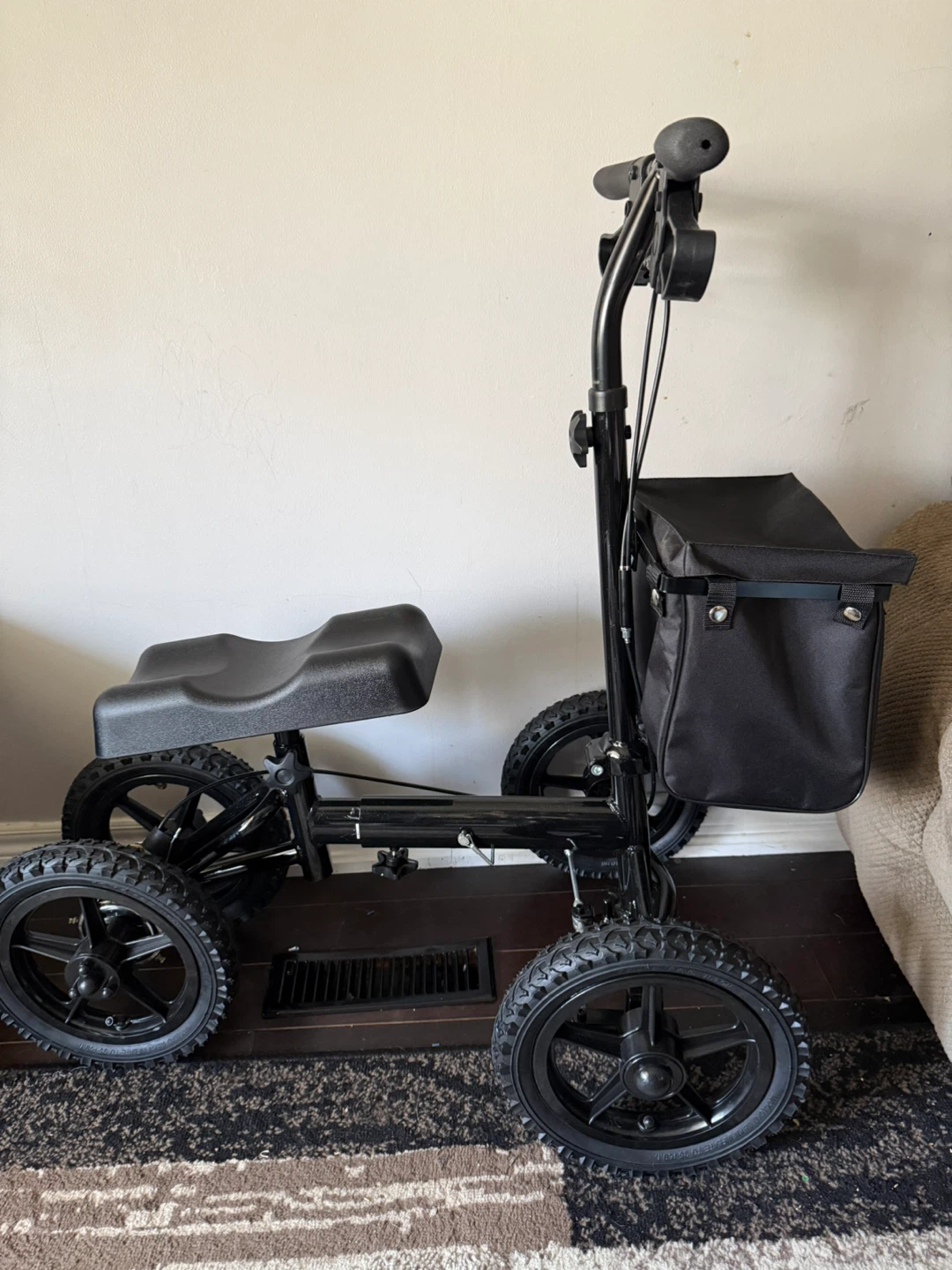 VEVOR 4-Wheel Scooter Knee Walker