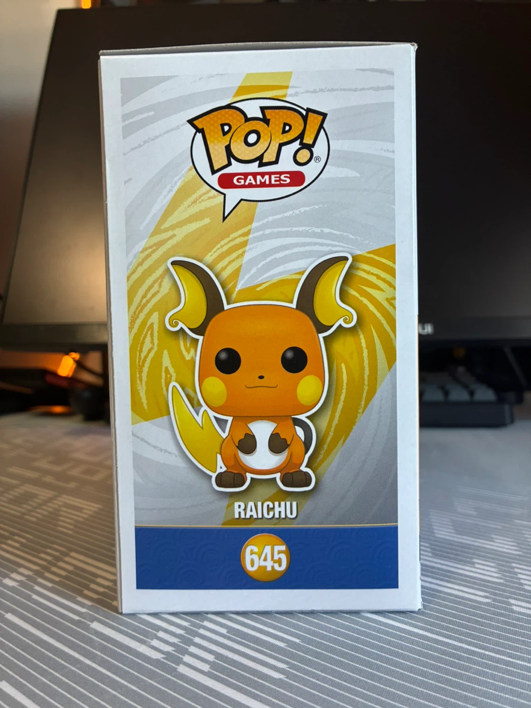 Funko Pop! Games Pokemon - Raichu #645 - photo 3
