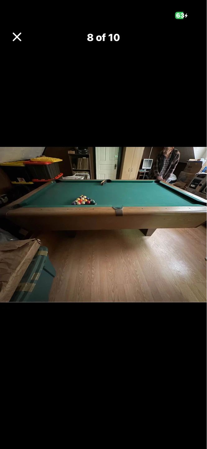 Harvard Pool Table with 2 sets of Balls and Cues - photo 2