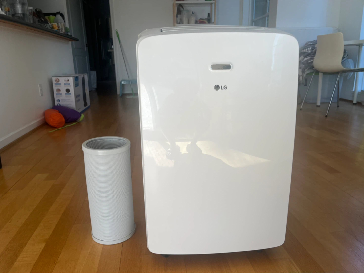 LG Portable Air Conditioner 10000 BTU - photo 5