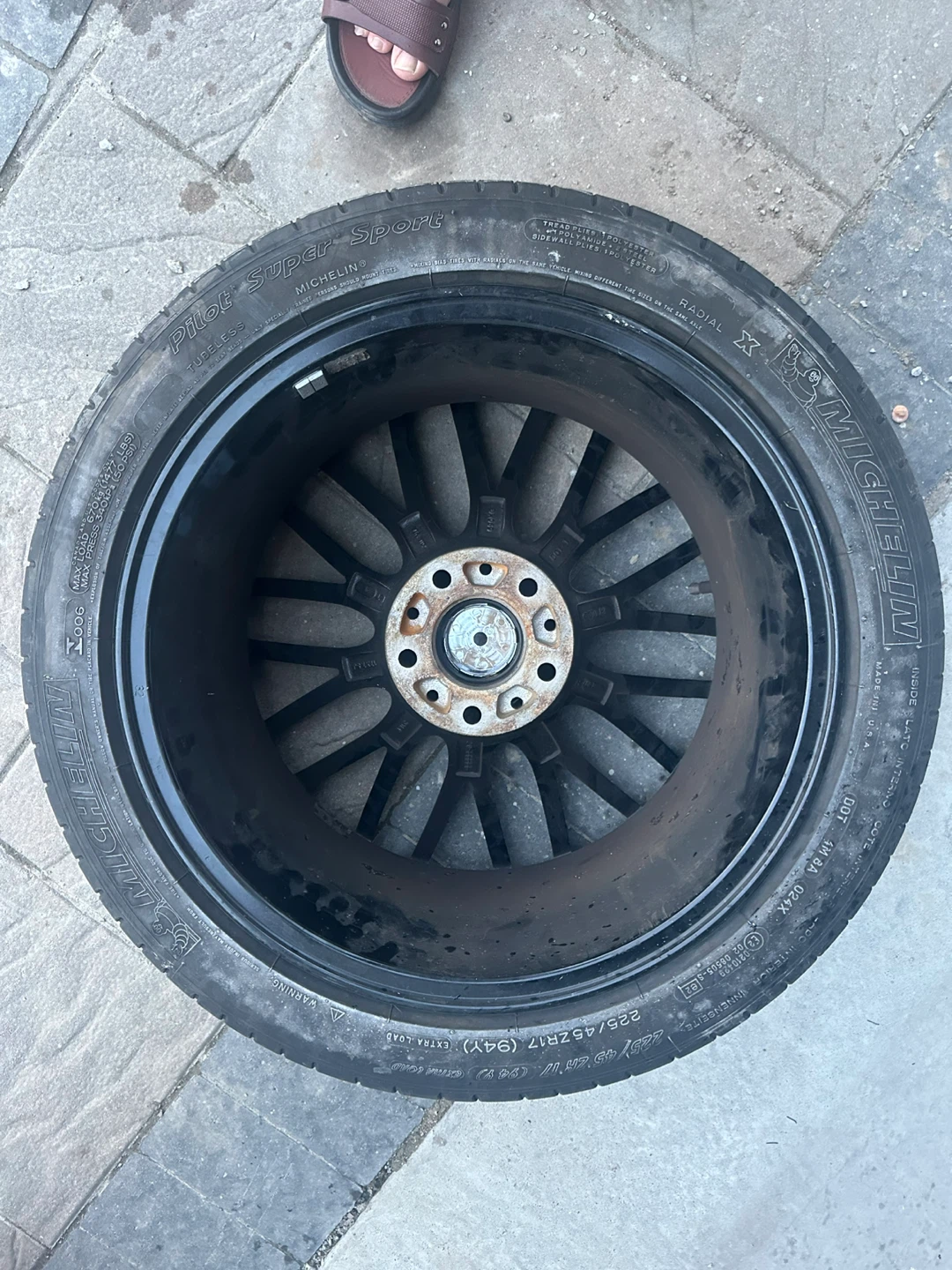 Set of 4 Michelin Pilot Super Sport Tires with Rims - photo 3