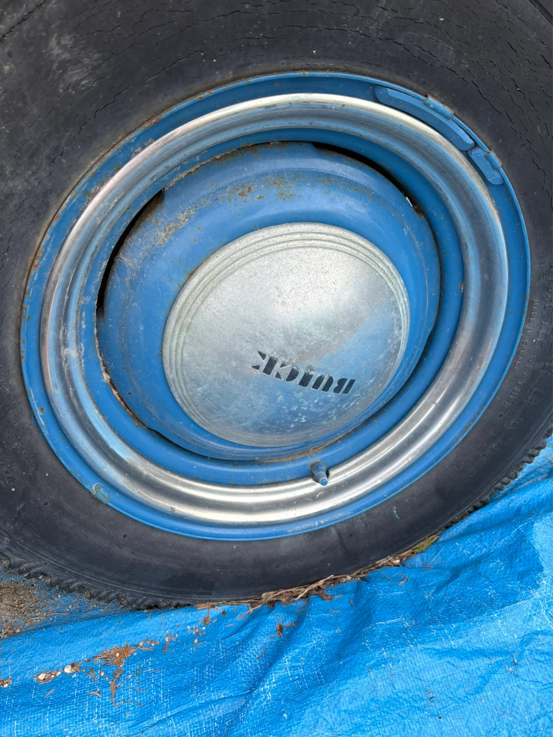 Blue Buick Vintage Car Project - photo 4