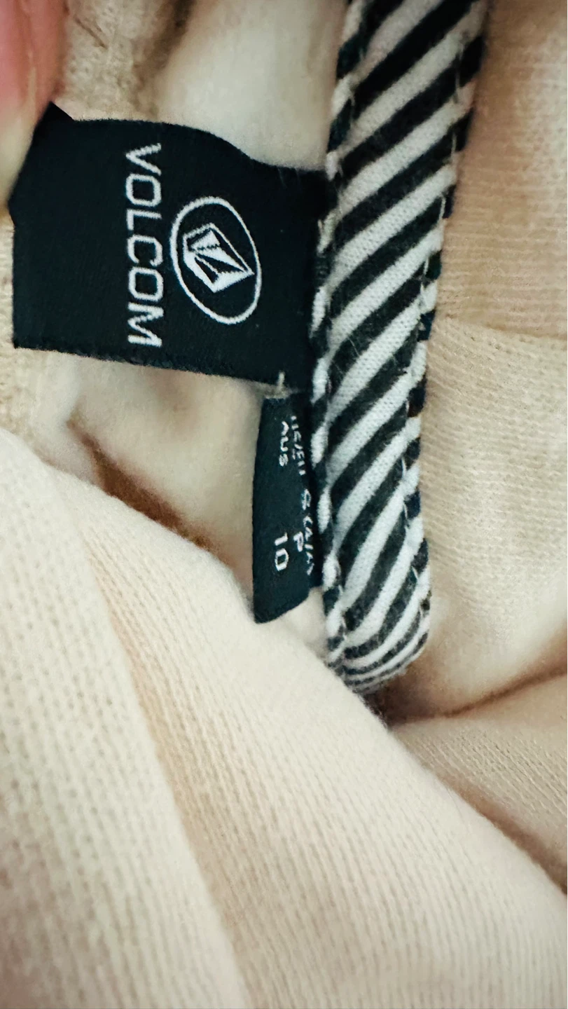 Volcom Peach Hoodie - Size S - photo 3