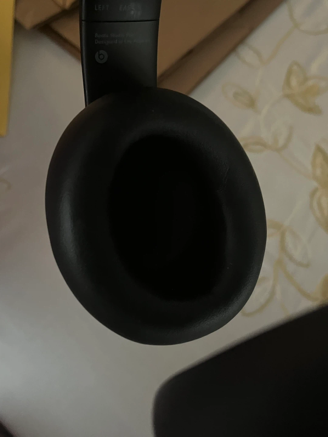 Beats Studio Pro Headphones - Black - photo 2