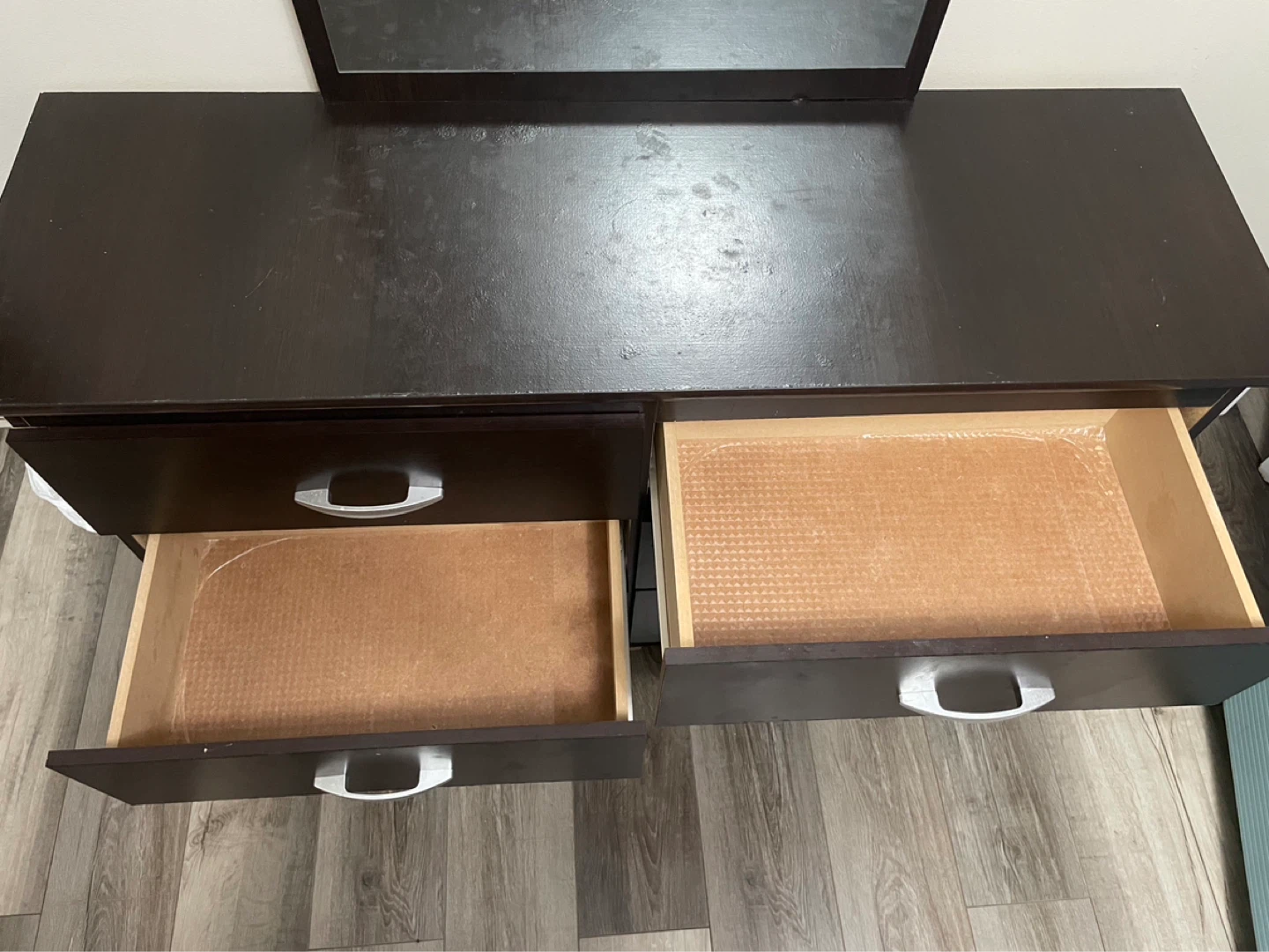 6-Drawer Espresso Dresser with Matching Mirror - photo 4