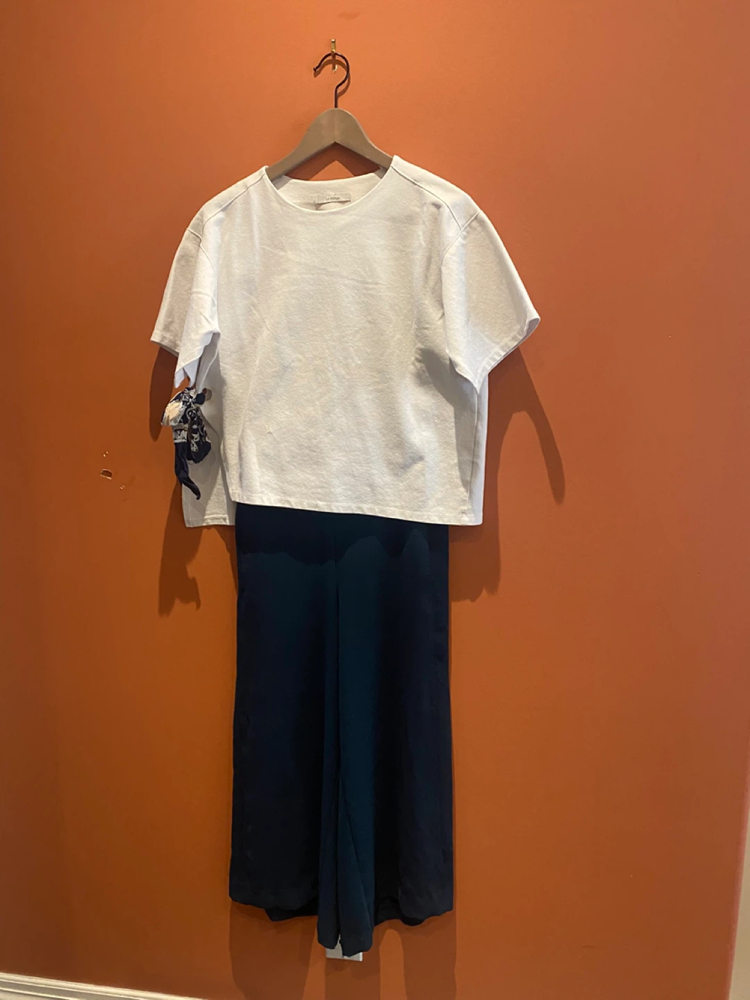 White T-Shirt and Navy Culottes Set - photo 2