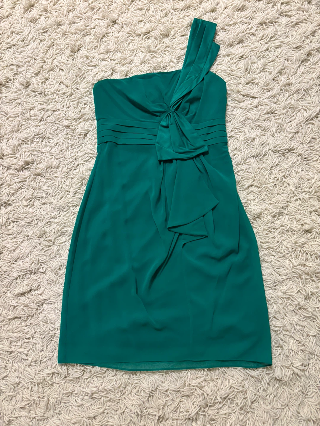 Emerald Green One-Shoulder Dress