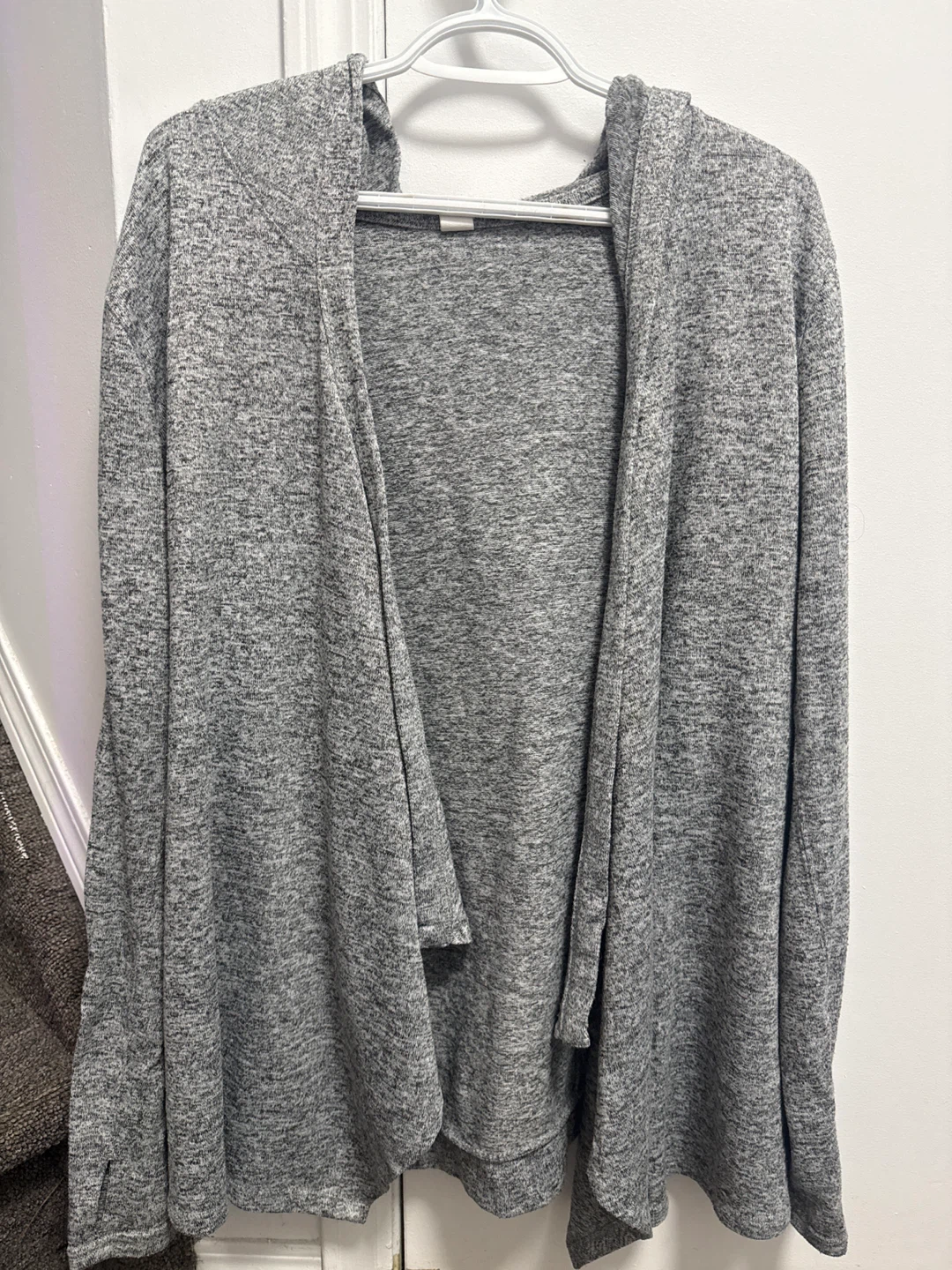CLOTHING LOT(15 ITEMS) - photo 3
