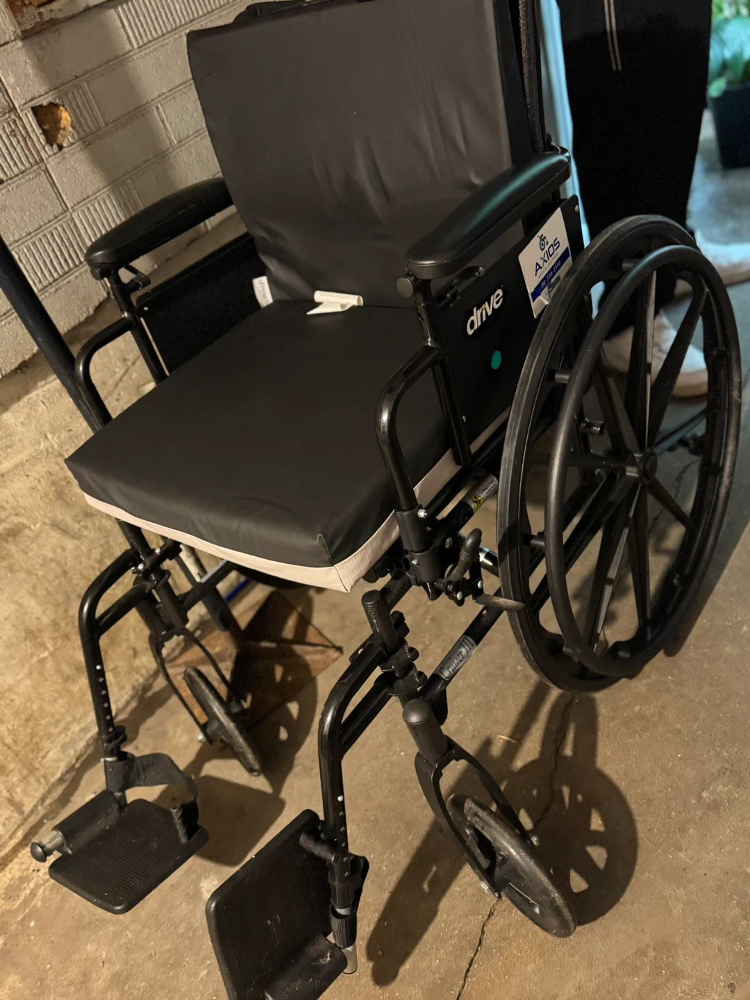 Drive Medical Transport Wheelchair