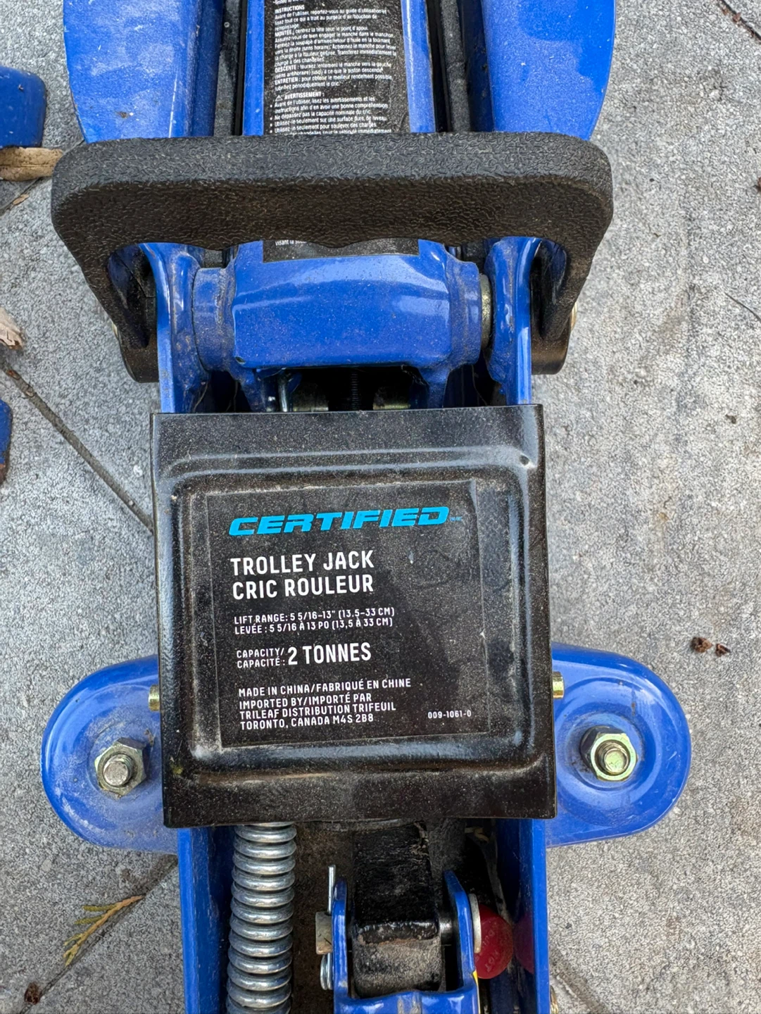 Certified 2 Ton Trolley Jack with Jack Stands - photo 2
