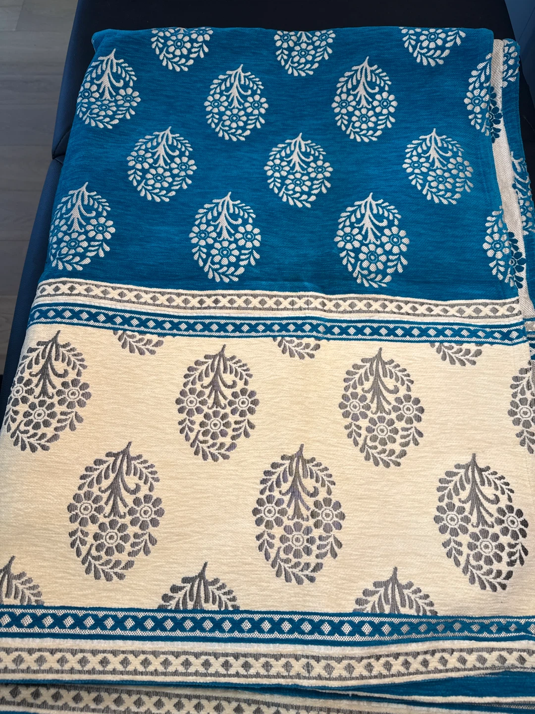 Decorative sheet- Teal and Cream Paisley Pattern