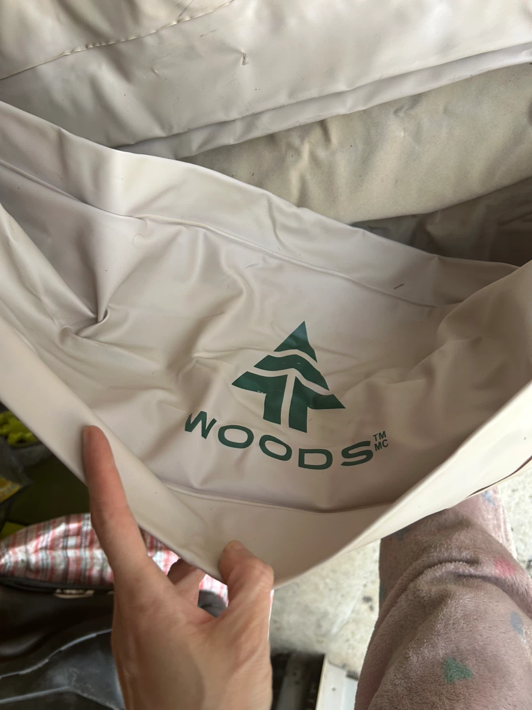 Woods Built-in Electric Pump Air Mattress