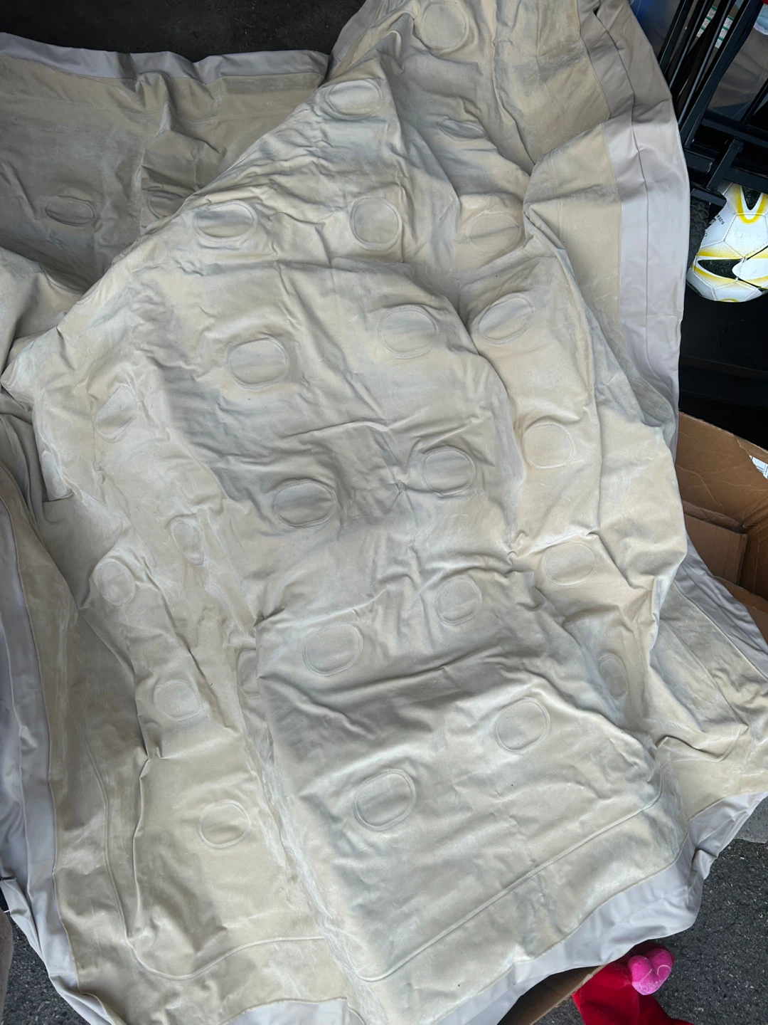 Woods Built-in Electric Pump Air Mattress - photo 2